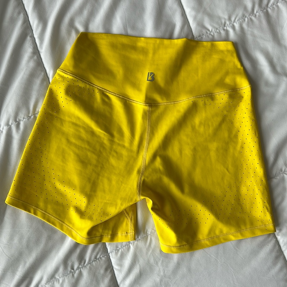 Buffbunny shorts (only has been worn once)